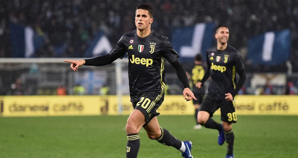 Calciomercato Juventus, Cancelo al Manchester City: a breve la chiusura