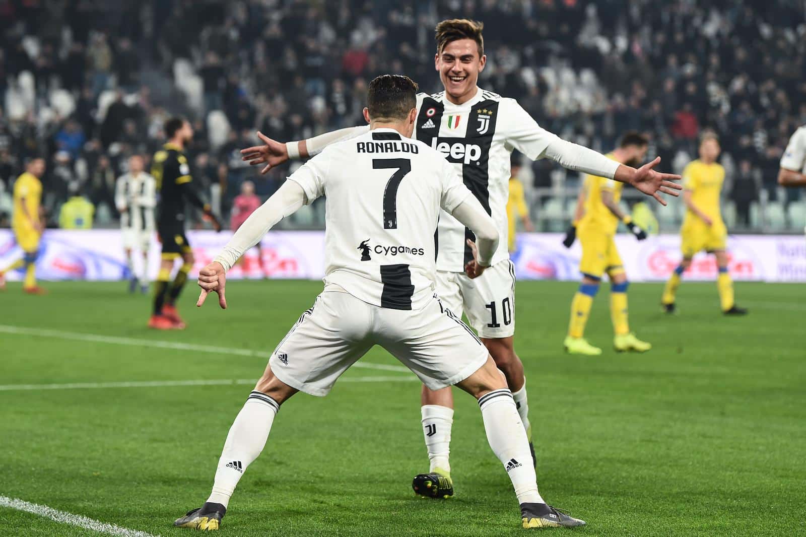 Juventus-Frosinone 3-0: Dybala torna al gol e i bianconeri calano il tris