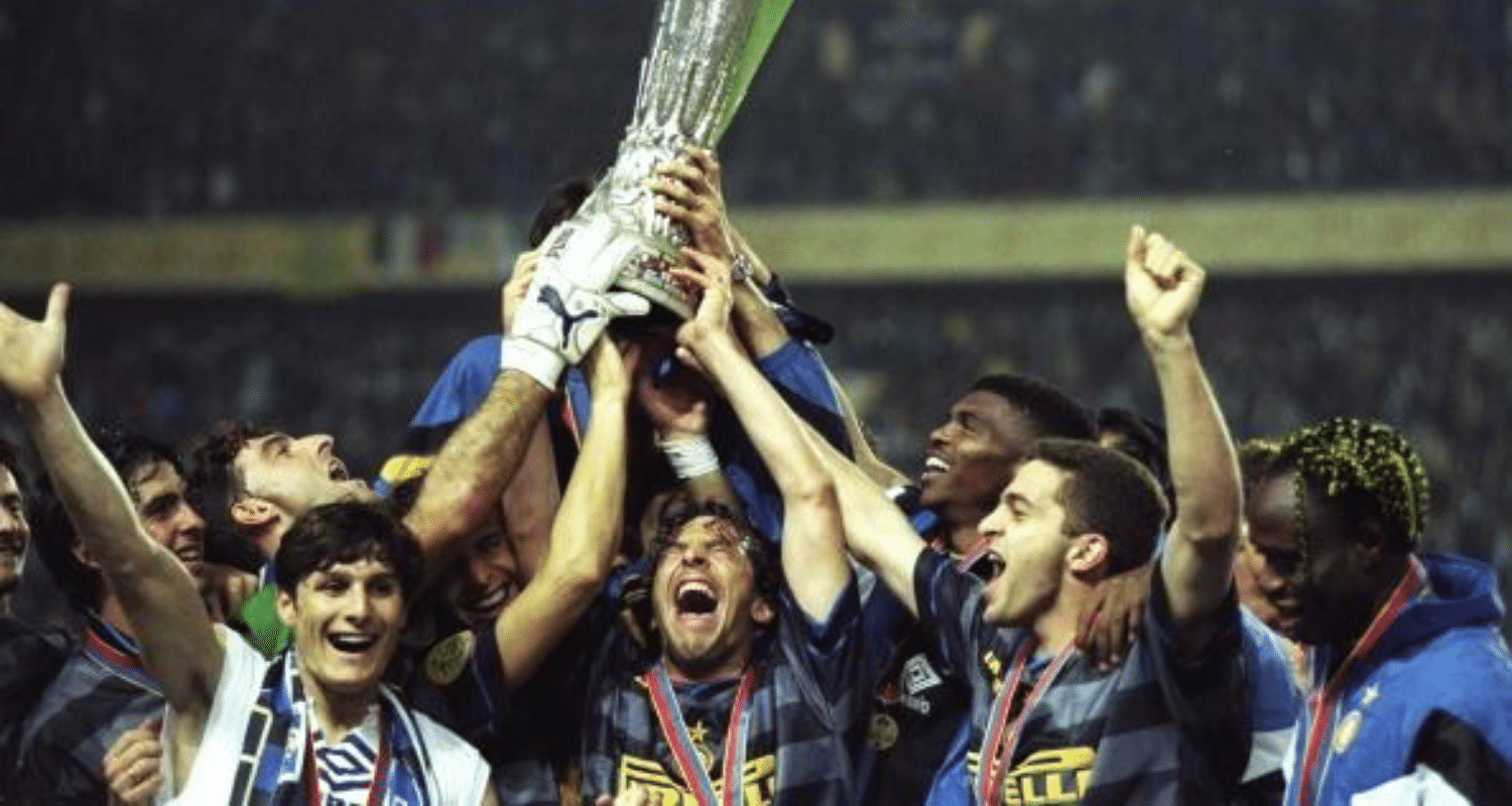 festeggiamenti Inter Coppa Uefa 1997-1998