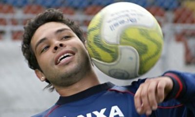 Che fine ha fatto Kerlon “Foquinha”? Lo sfortunato talento che ha illuso il mondo con il dribbling della foca