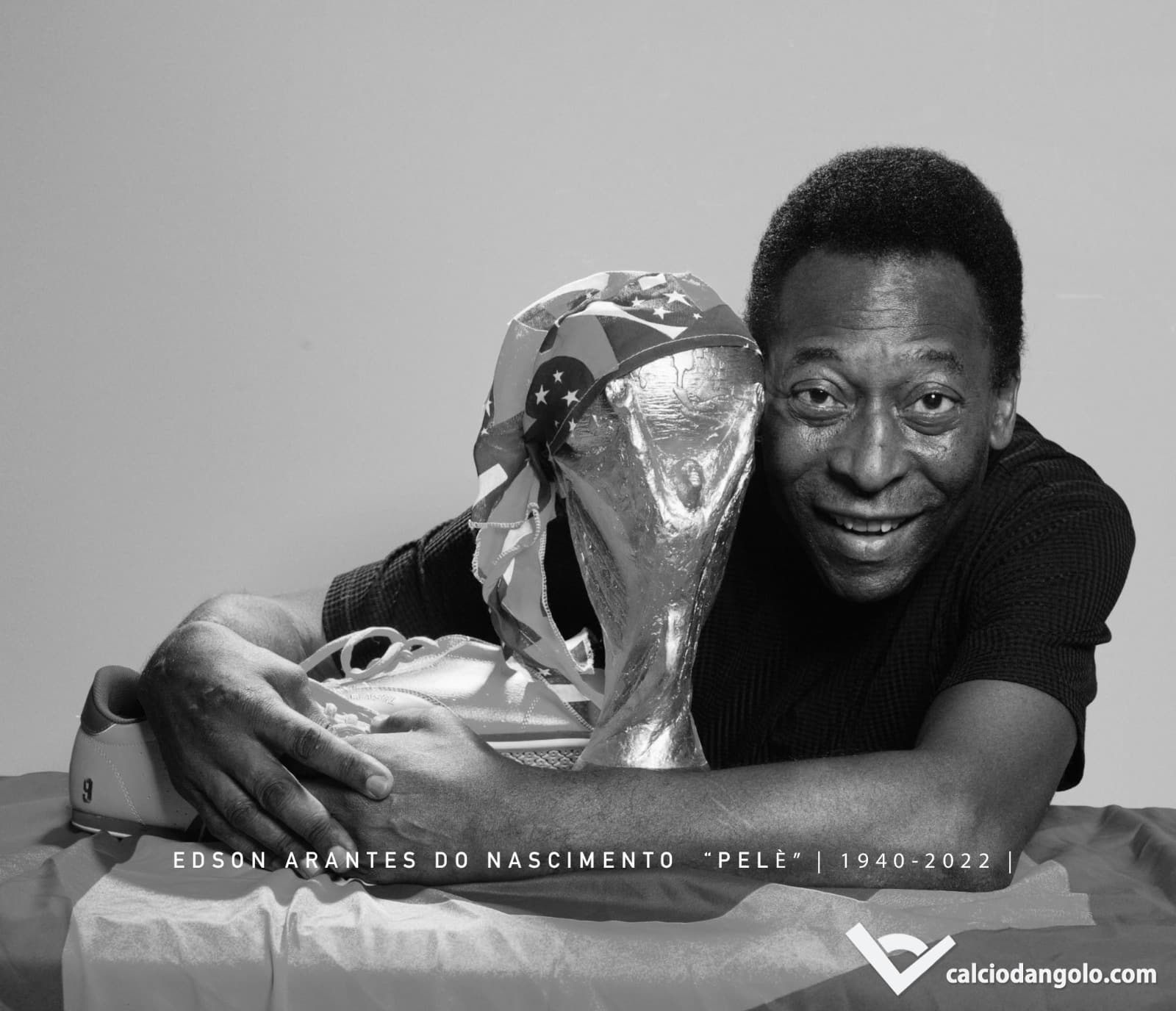 Addio Pelè: 8 momenti indimenticabili di O Rei del calcio