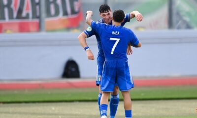 Gioca nella Juve, ha origini albanesi e si ispira a Modric: chi è l’azzurrino nominato “giocatore degli europei u19”