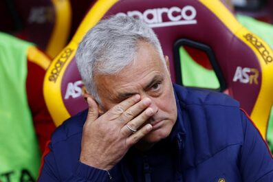 Calciomercato Roma, Mourinho trema: l’Arabia tenta due titolari