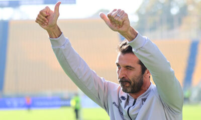 Addio al calcio di Buffon: gli omaggi social più belli da compagni e avversari