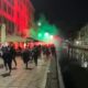 Milan-PSG, agguato degli ultras sui navigli: tifoso francese accoltellato, è in codice rosso