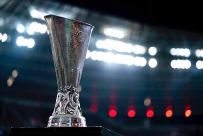 LIVE | Europa League, il sorteggio dei playoff: le avversarie di Milan e Roma