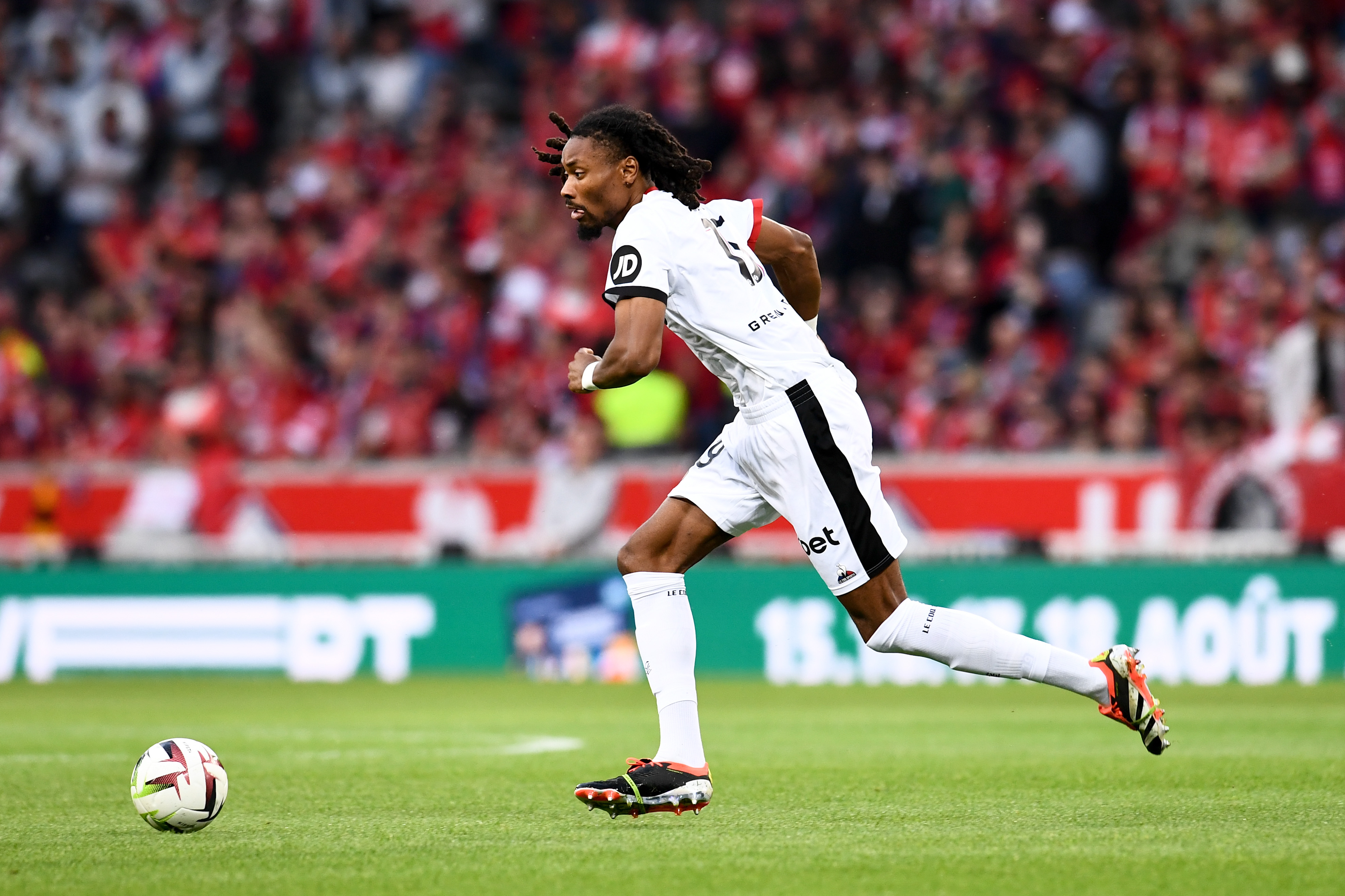 Calciomercato Juventus, l’idea di Giuntoli per arrivare a Thuram: scelta la contropartita!