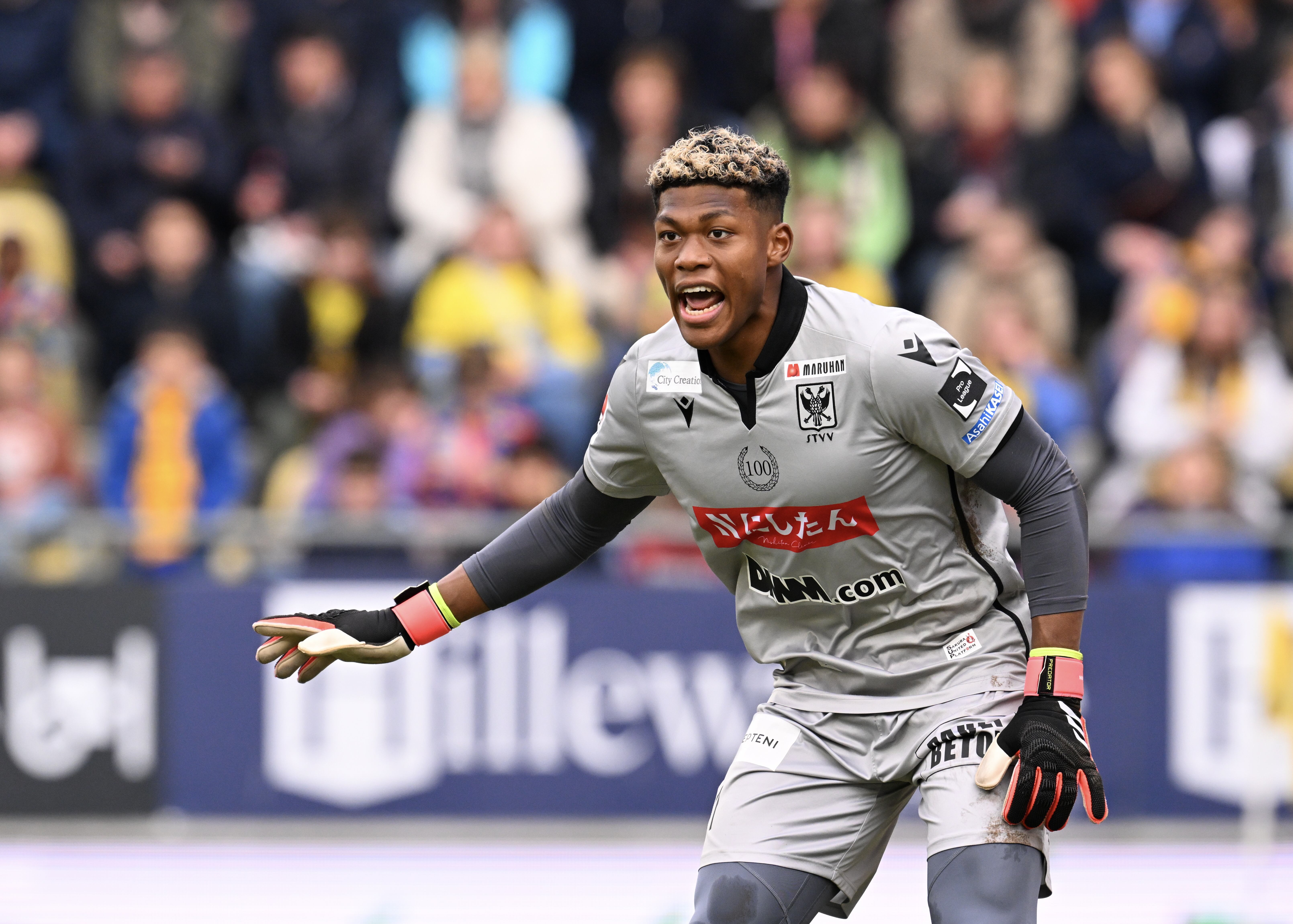 Calciomercato Parma, il nuovo portiere sarà Suzuki: dal rifiuto allo United alla Serie A