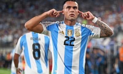 I 10 calciatori favoriti per il pallone d’oro 2024: Lautaro sfida 3 giganti