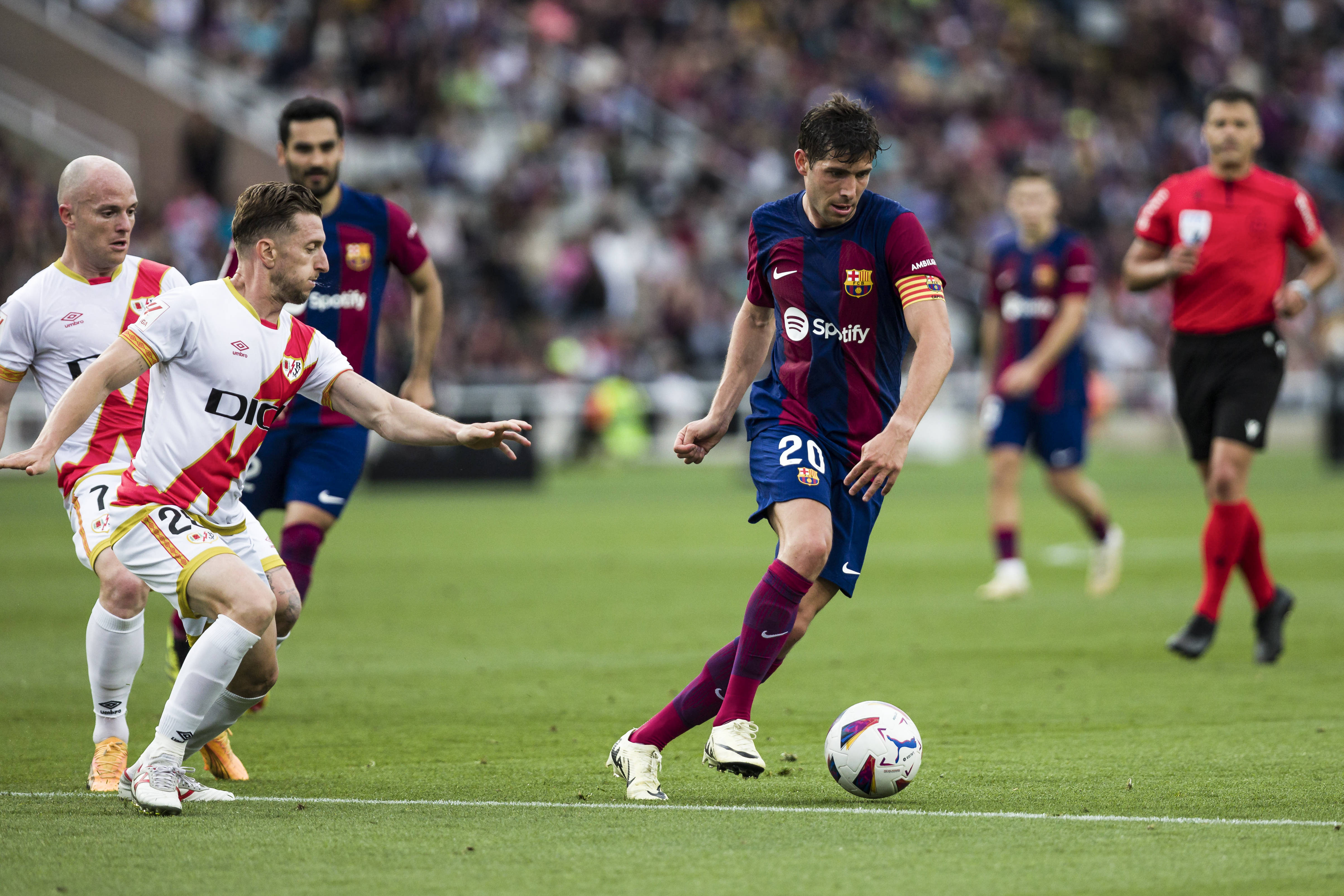 Calciomercato, Fabregas fa sognare Como: si chiude per Sergi Roberto, ma spuntano offerte per altri talenti di Real e City