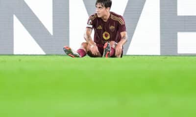 Roma, nuovo infortunio Dybala: i tempi di recupero