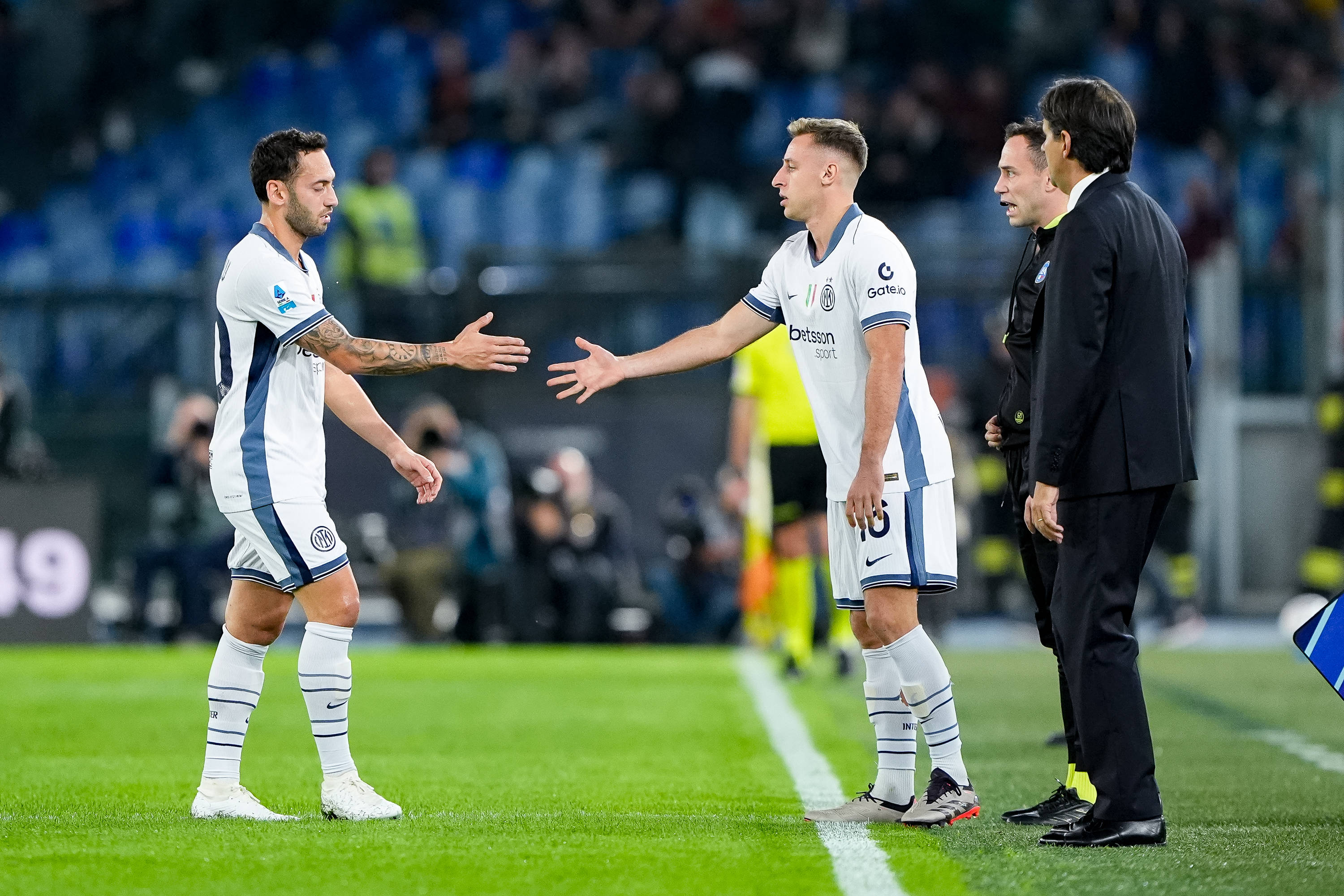 Fantacalcio, Calhanoglu più no che si: chi sarà il rigorista dell’Inter? Le opzioni di Inzaghi