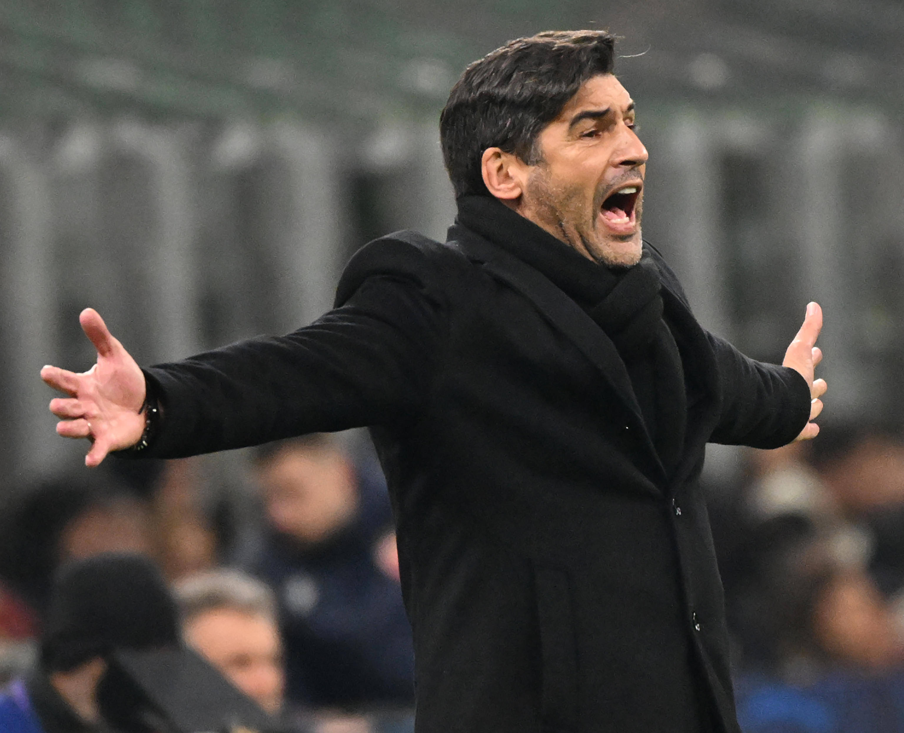 Fantacalcio, prima la strigliata poi la panchina: un big del Milan verso l’esclusione, fantallenatori in allarme