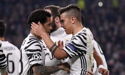 Juventus, Dybala saluta Dani Alves: “Ho imparato tanto da te, ti voglio bene”