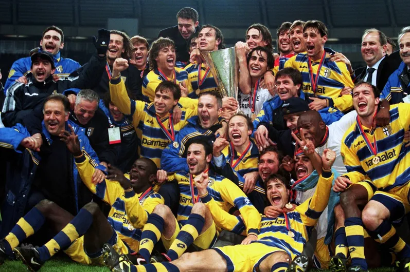 Gianluigi-Buffon-Parma-Coppa-UEFA