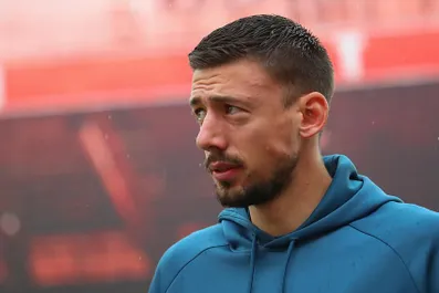 Calciomercato Milan, si scalda la pista Lenglet per la difesa: la possibile formula