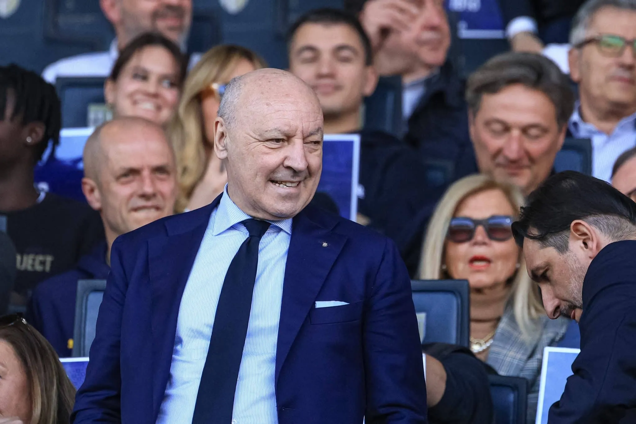 Calciomercato, Inter e Roma sullo stesso bomber olandese: la clausola è di 10 milioni di euro