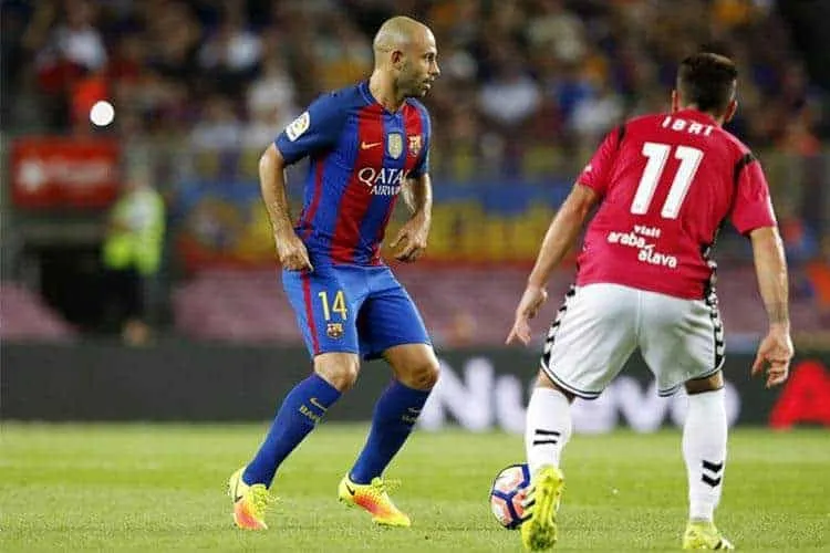 Barcellona, dalle voci di mercato al rinnovo per Mascherano