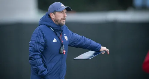 Cagliari, allarme Covid per Di Francesco: positivo anche Gaston Pereiro