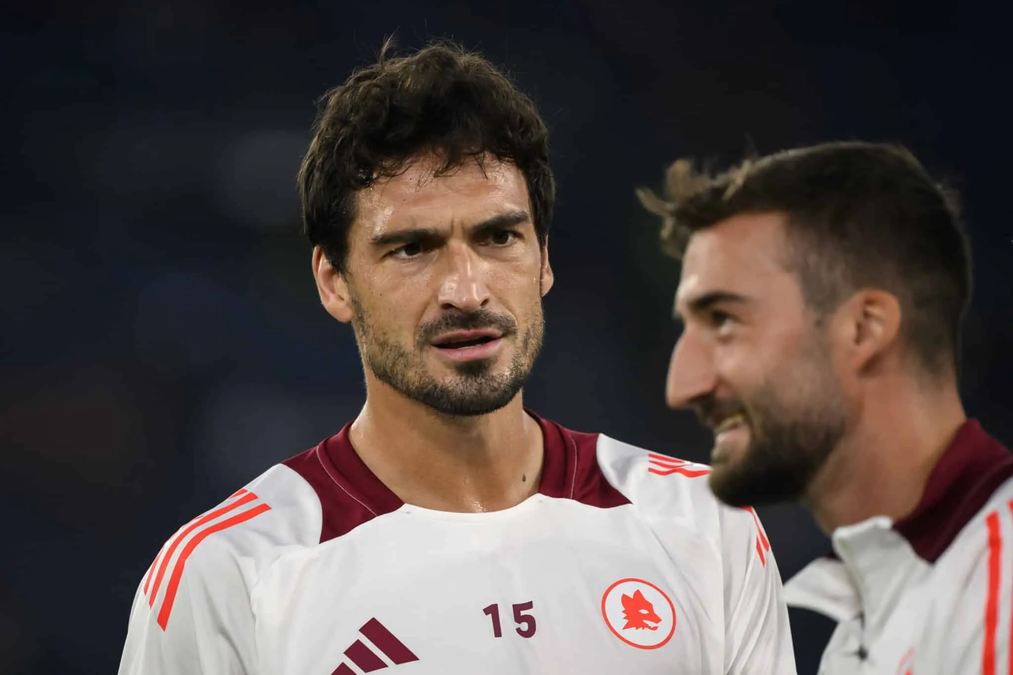Roma, perché non gioca Hummels? Le dichiarazioni del giocatore spiazzano tifosi e fantallenatori