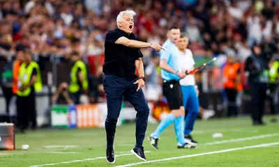 Rabbia Mourinho, insulti all’arbitro: “Sei una f…a disgrazia”