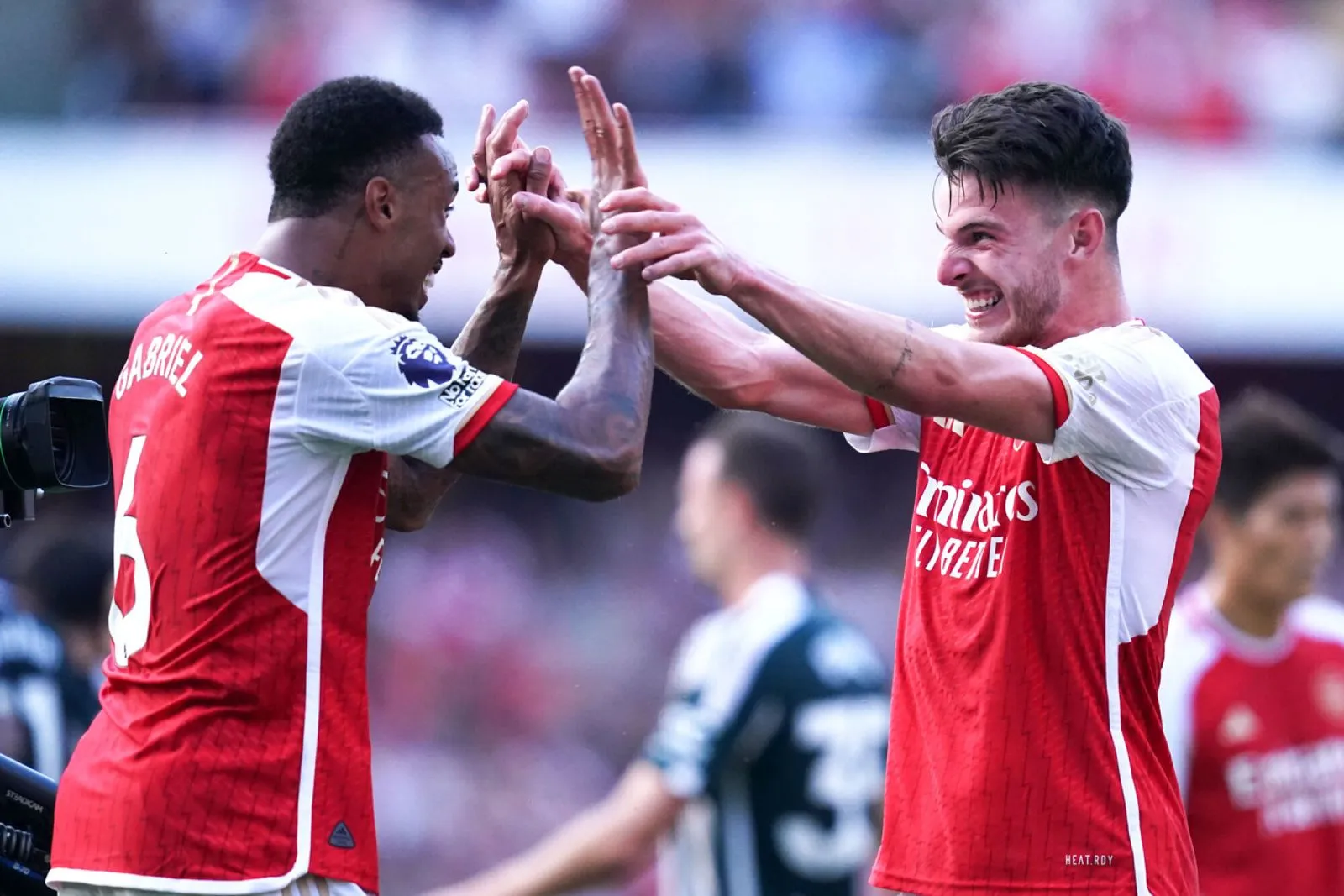 Campionati europei, i risultati del weekend: l’Arsenal batte lo United, Psg a valanga