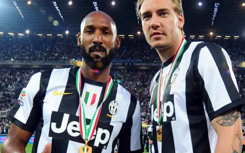 Dalla Danimarca, follia per l’ex Juventus Bendtner: arrestato per aver rotto la mascella ad un tassista