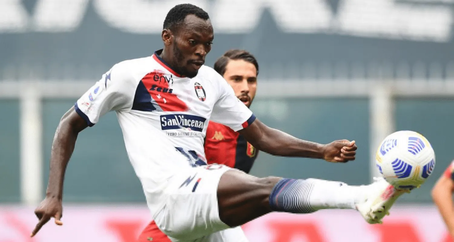 Le probabili formazioni di Crotone-Parma