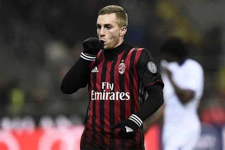 Milan, i rossoneri vogliono tenere Deulofeu: il giocatore è già stato informato