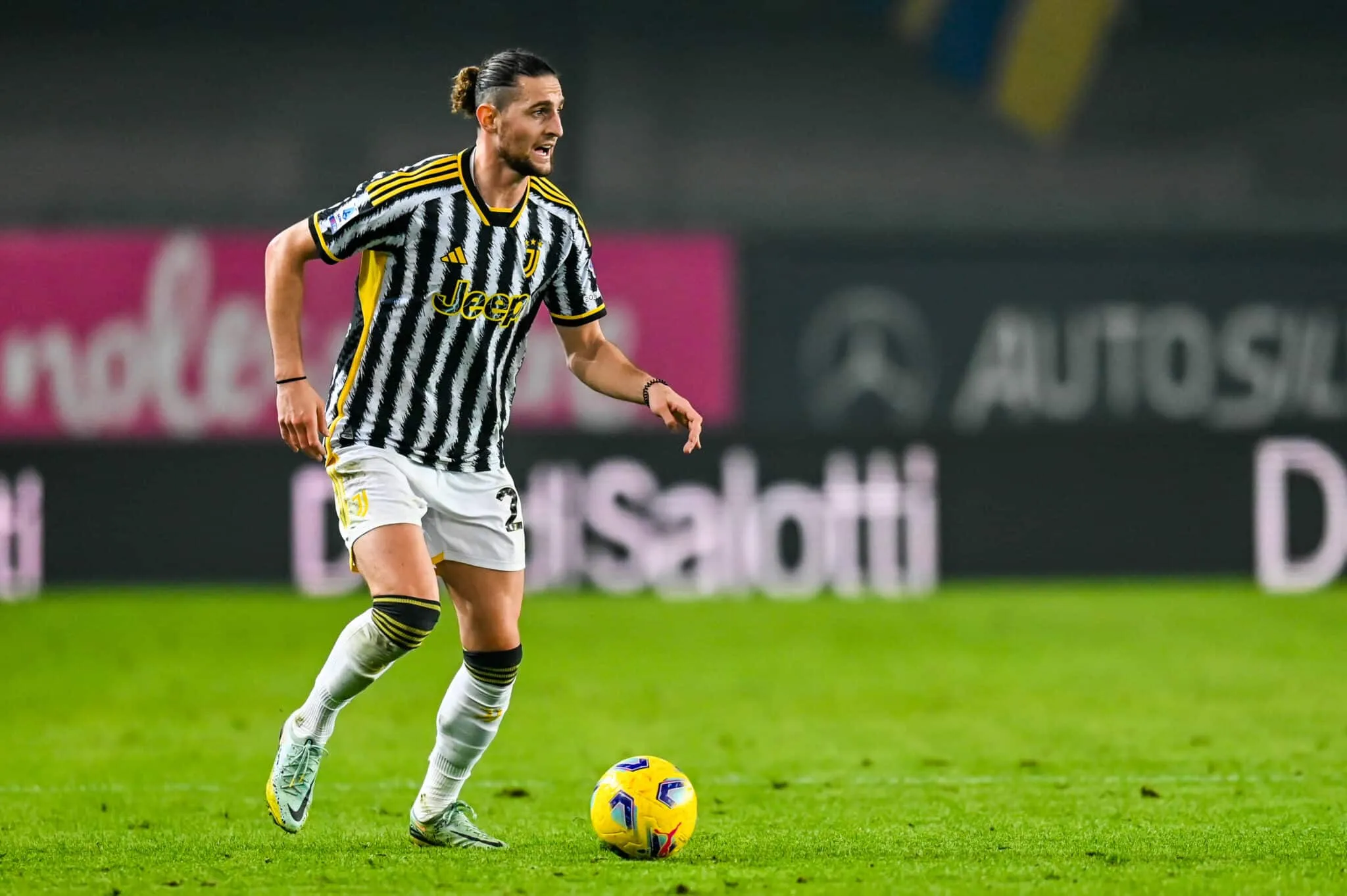 Fantacalcio, le ultime sulle formazioni della 29^ giornata: chi gioca tra Rabiot, Swiderski, Defrel, Zielinski…