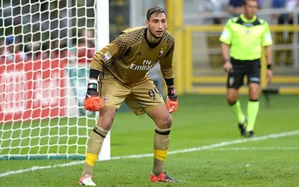 Milan, Donnarumma day: i due fratelli a casa Milan per le firme dei contratti