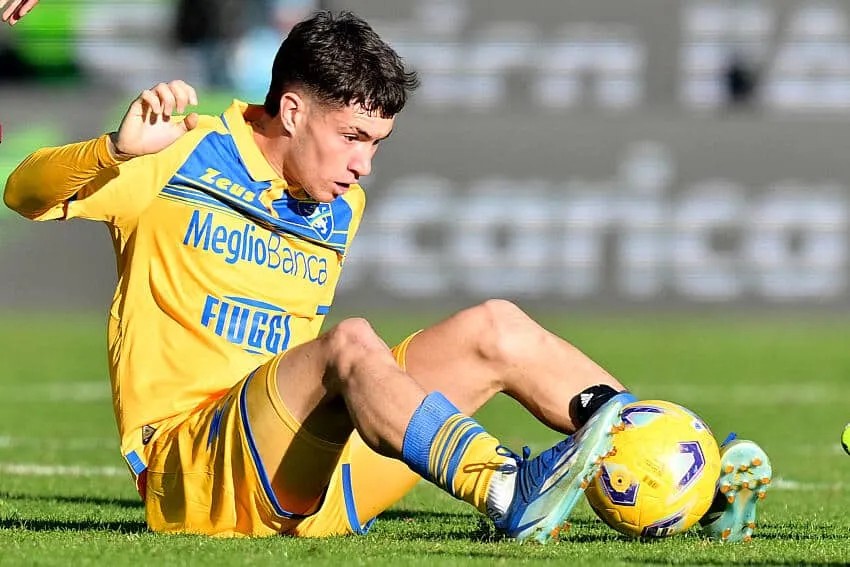 Fantacalcio, è crisi Soulè? I numeri del gioiello del Frosinone ci dicono che…