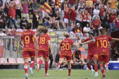 Serie A femminile, risultati e classifica dopo la 4^ giornata: la Roma supera anche l’Inter, la Juve insegue