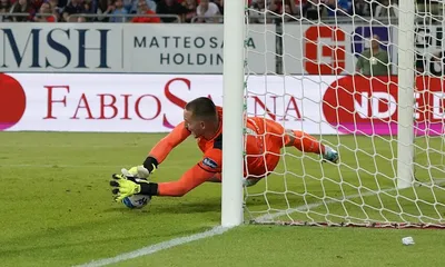 Serie B, Cagliari-Bari 1-1: Antenucci risponde a Lapadula nella prima finale playoff