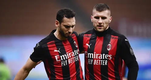 Milan-Lazio 3-2, le pagelle: Calhanoglu sugli scudi, Donnarumma para un rigore