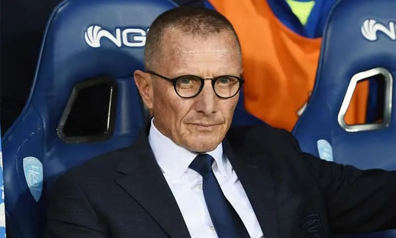 Genoa, presentato Andreazzoli: “Felice di essere qui, serietà prima di tutto”
