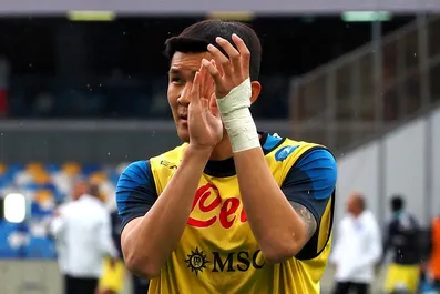 Calciomercato, una big europea pronta a pagare la clausola di Kim: i possibili sostituti al Napoli