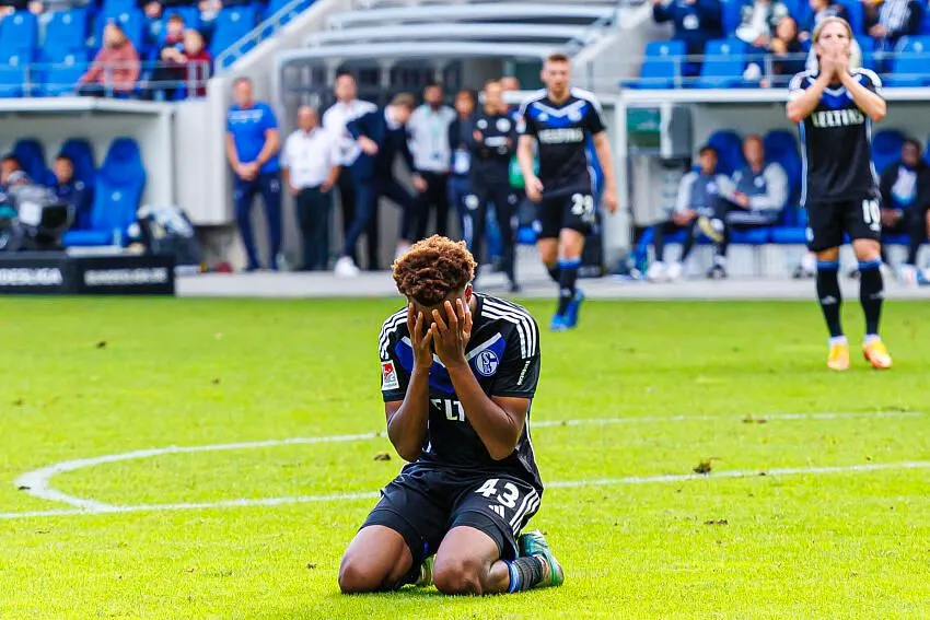 Calciomercato, è derby Milan-Inter per il baby centrocampista dello Schalke: può arrivare a gennaio