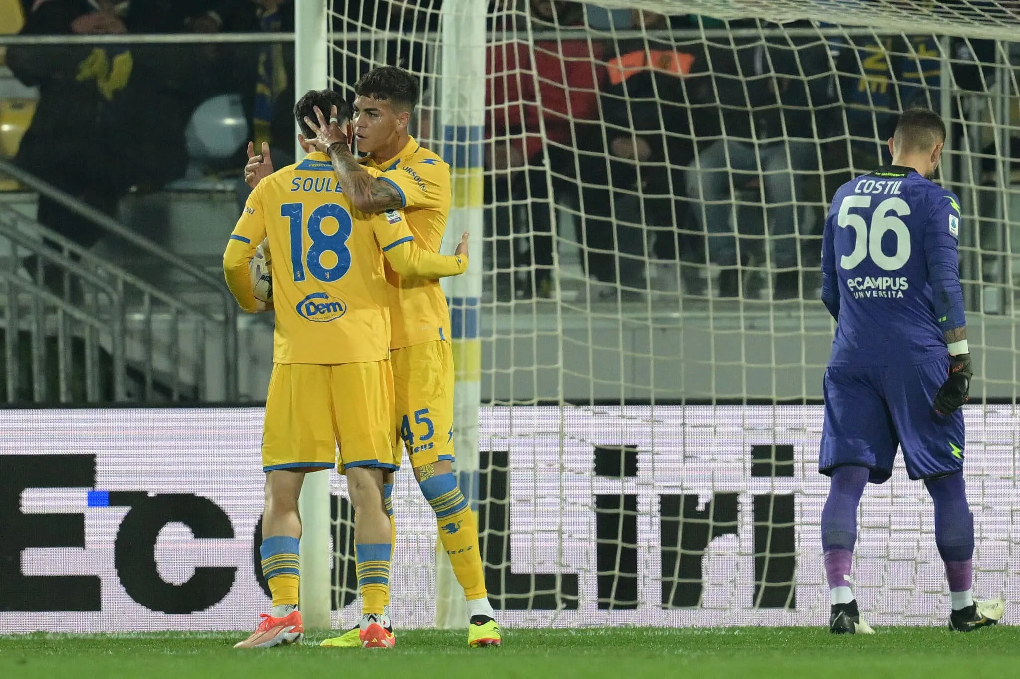 Calciomercato Napoli, dal prestito al Frosinone alla Juventus: Conte chiede il primo rinforzo, ma c’è un ostacolo