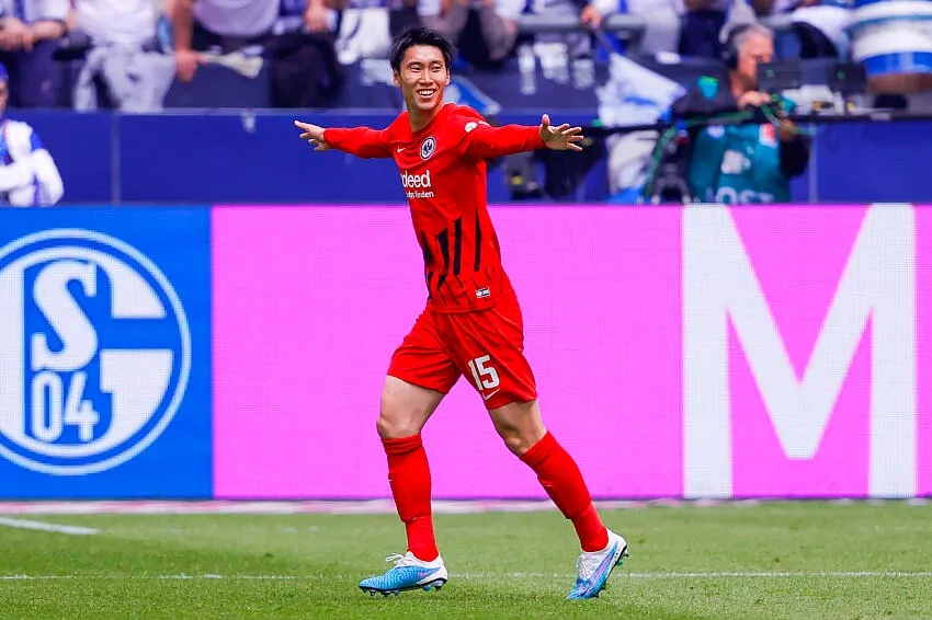 Calciomercato Milan, Kamada ha detto sì: cosa manca per concludere l’affare e dove giocherebbe il giapponese