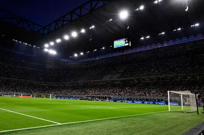 Abbonamenti Serie A, le squadre che hanno venduto più tessere: Milan ed Inter boom