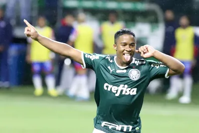 Calciomercato, chi è Endrick e perché il Real Madrid ha pagato 60 milioni per il 16enne del Palmeiras
