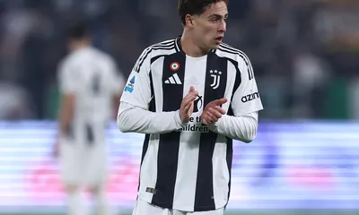 Juventus, Vlahovic gioca contro il Milan? Intanto Motta pensa a un’alternativa “alla Zirkzee”