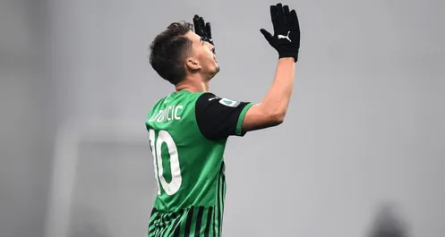Sassuolo-Verona 3-2, le pagelle: Djuricic chirurgico, Gunter poco preciso