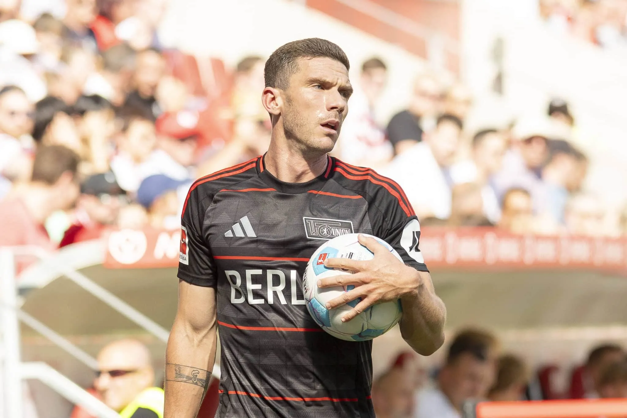 Calciomercato Fiorentina, tutto su Gosens! Trattativa per l’esterno avviata, ma c’è un ostacolo