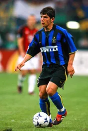 Emre-Belozoglu-Inter-Serie-A