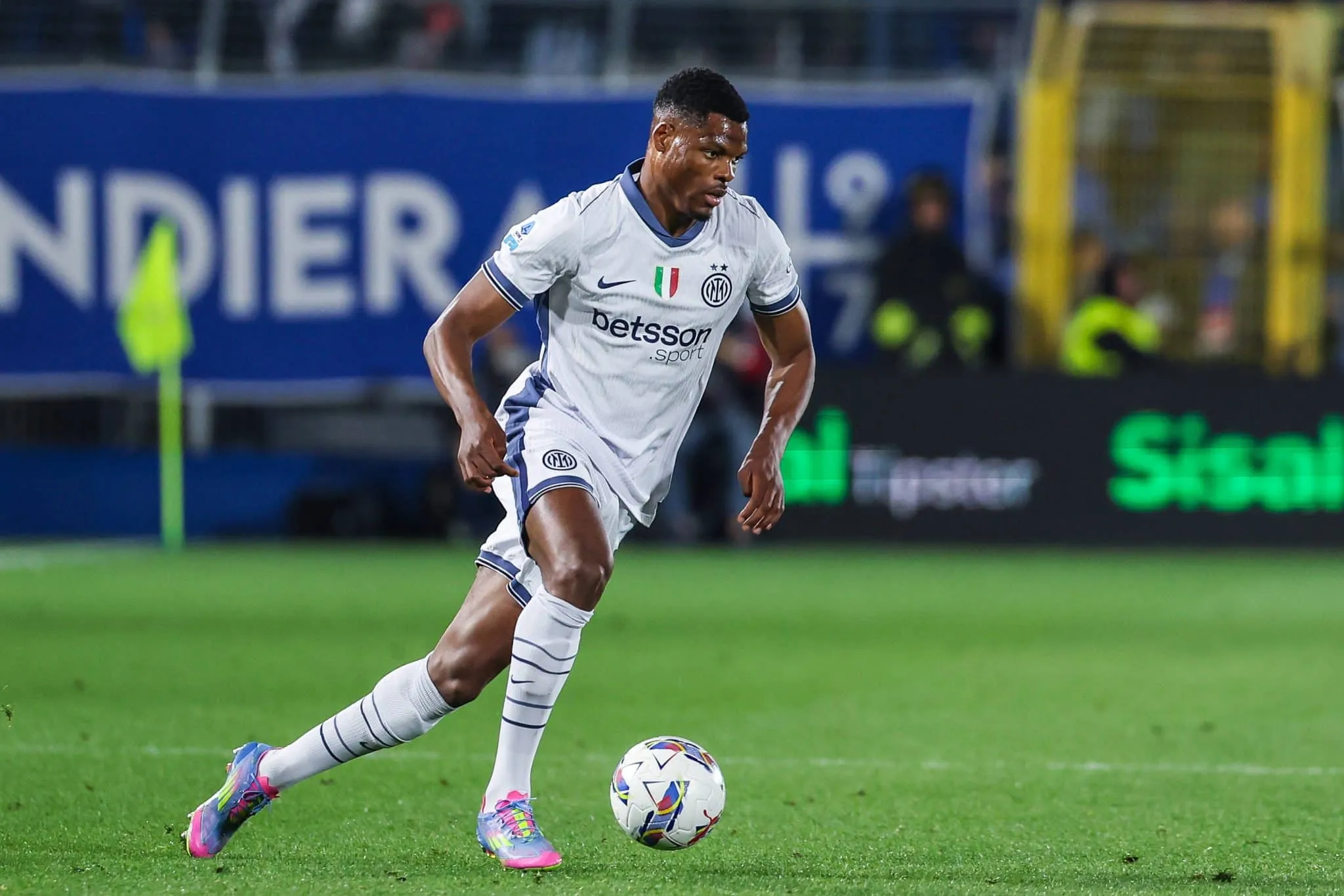 Denzel-Dumfries-Inter-Serie-A