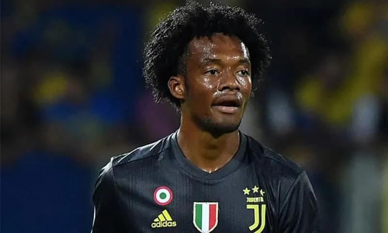 Calciomercato Juventus, Cuadrado potrebbe partire: Milan alla finestra