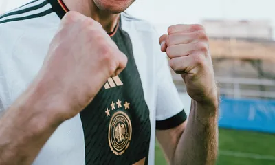 Mondiali di Qatar 2022: la maglia della Germania