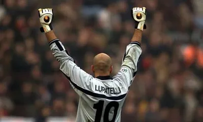 Serie A, Lukaku prende il 90: dal 69 di Meggiorini al 10 di Lupatelli, i numeri di maglia più curiosi della storia